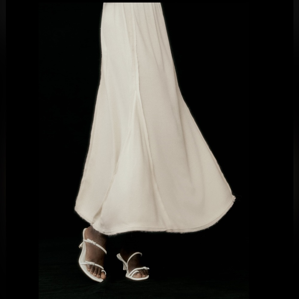 Zara rustic frayed flowy dress, RENEWCELL x ZARA collab - Picture 5 of 11